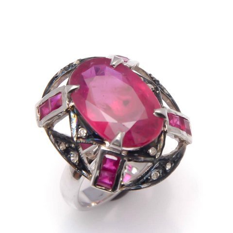 Ruby & Gemstone Victorian Ring Gender: Women