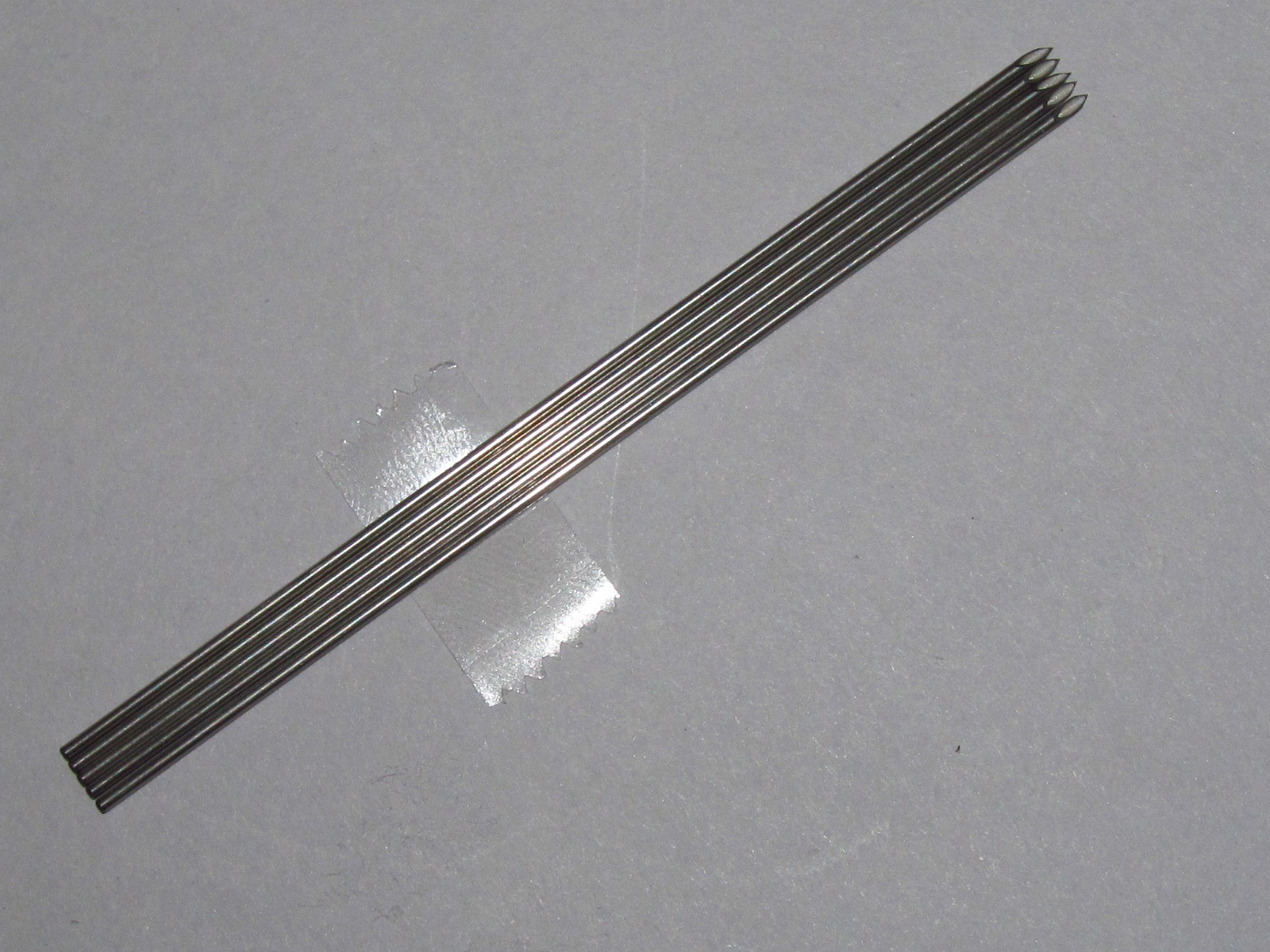 Ss Iv Needles Back Cut