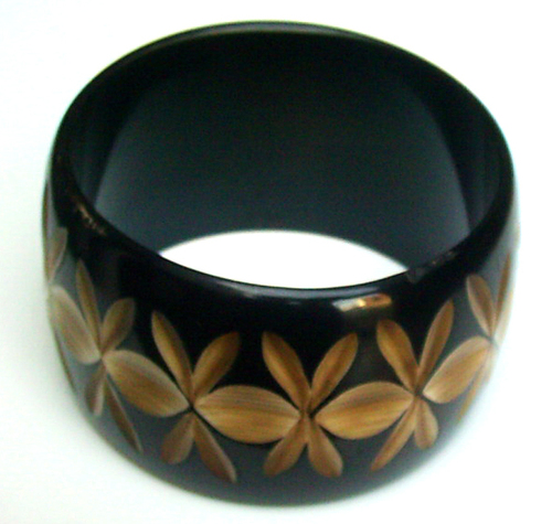 Black And Golden Designer-Bangles-126