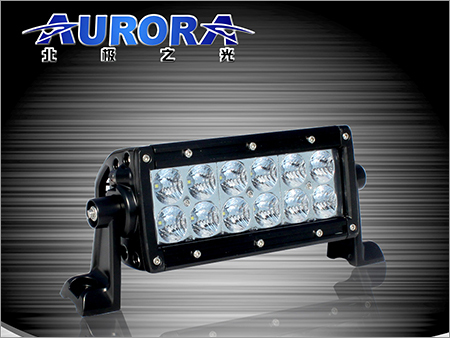 सड़क से हटकर दोहरी पंक्ति एलईडी लाइट बार