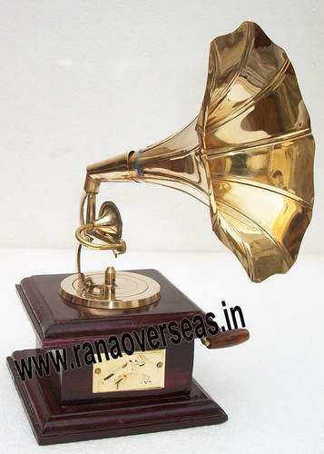  पॉलिश किया हुआ लकड़ी का स्क्वायर ग्रामोफोन 5 