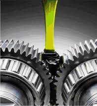 Hydraulic Oil - Liquid Formulation for Heavy Vehicles | Durable Drum Packaging, Normal Smell, Enhanced Performance in Industrial Applications