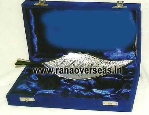 Silver Silverplatedleaf1In10Inch