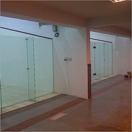 ग्लास बैक वॉल