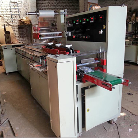 फैमिली पैक बिस्किट पैकेजिंग मशीन