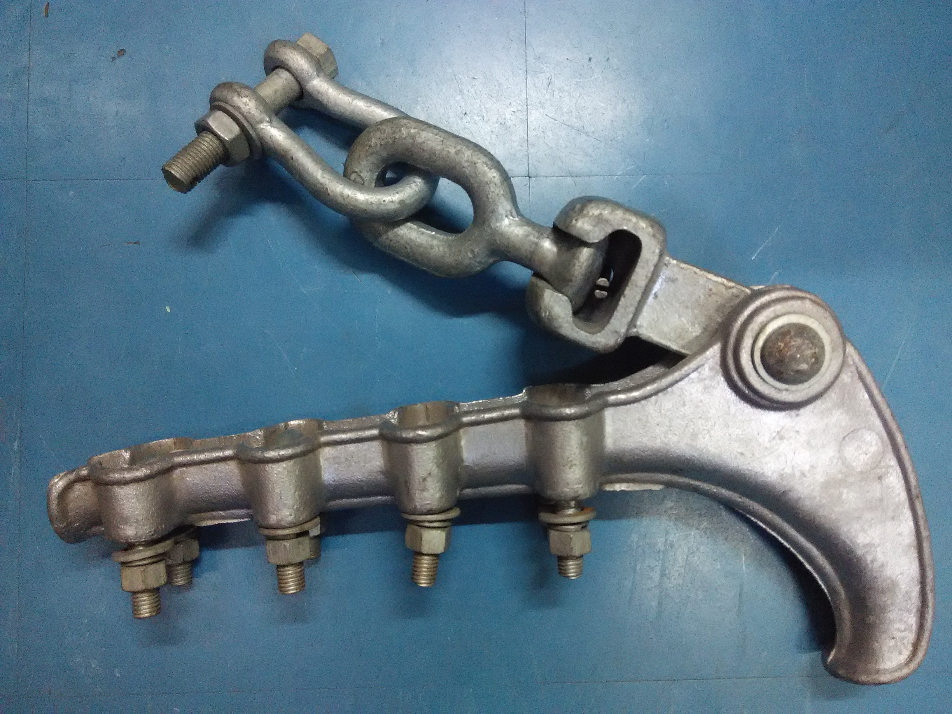 Insulator Fittings Capacity: 70-90-120 Kn