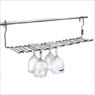 हैंगिंग वाइन ग्लास होल्डर