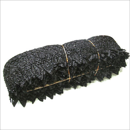 फैंसी कशीदाकारी लेस