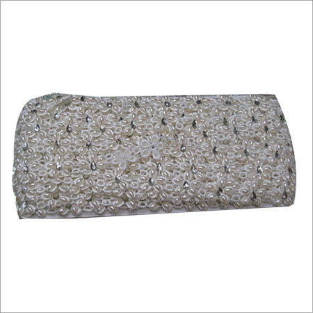 मोती वाली लेस