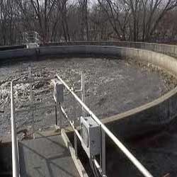 सीवेज उपचार उपकरण