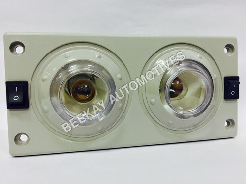 व्हाइट बस रूफ लाइट