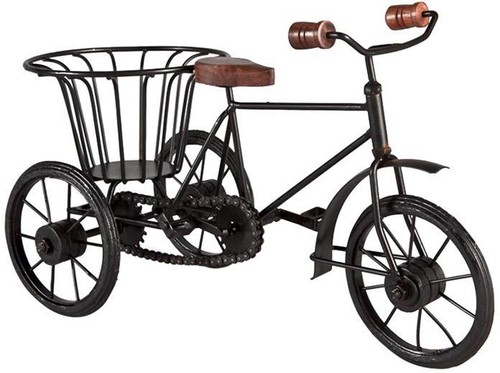 साइकिल Rickshaw और बास्केट हस्तशिल्प