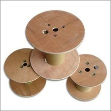 Jungle Wood Pallets - Core Material: Wooden