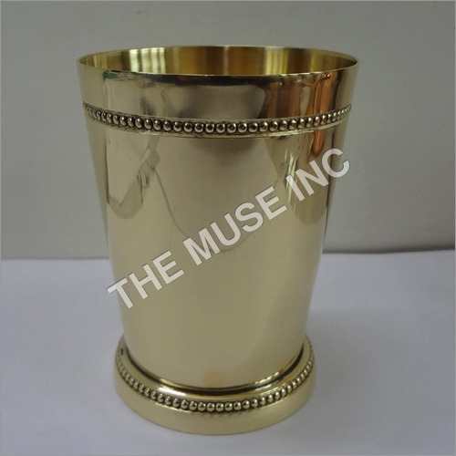 गोल्ड लुक बियर मग्स