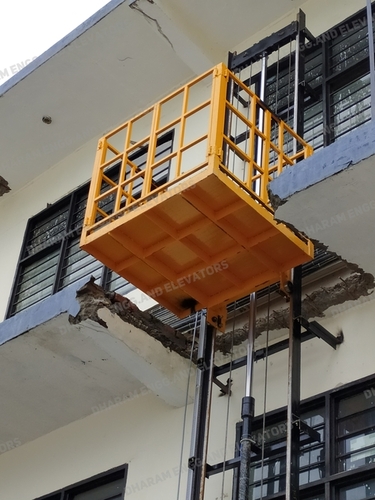 हाइड्रोलिक सामान लिफ्ट