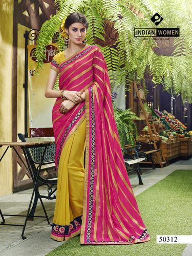 गुलाबी और पीले जरी जैक्वार्ड हाफ एण्ड हाफ ब्राइडल साड़ी