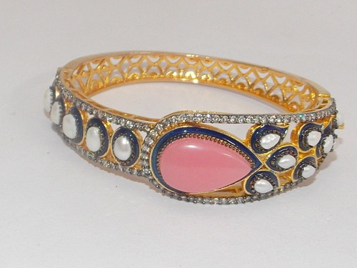 Plain Gold Bangles