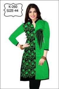 हरे और काले रंग की कुर्तियां