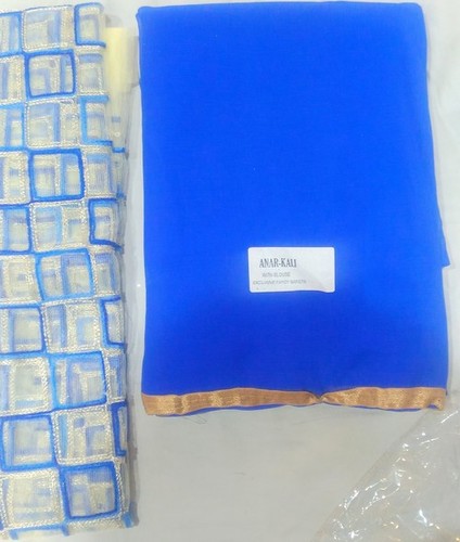 भारी ब्लाउज़ साड़ी