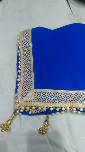 जाल बॉर्डर साड़ी