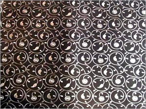 क्रिसमस उपहार लपेटने का कागज़