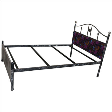 डबल बेड फ्रेम