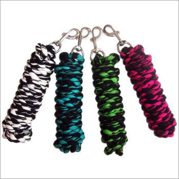 घोड़े के लिए नेतृत्व रस्सी