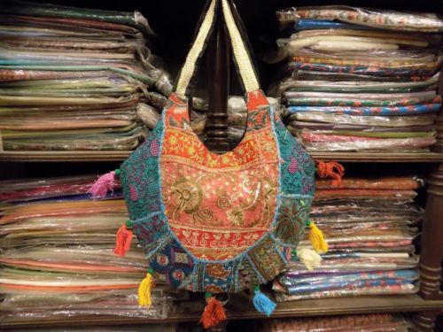 भारतीय बंजारा बैग कढ़ाई