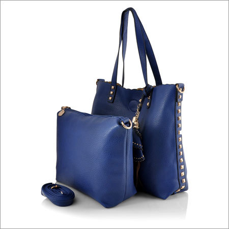 ब्रांडेड महिलाओं के हैंडबैग