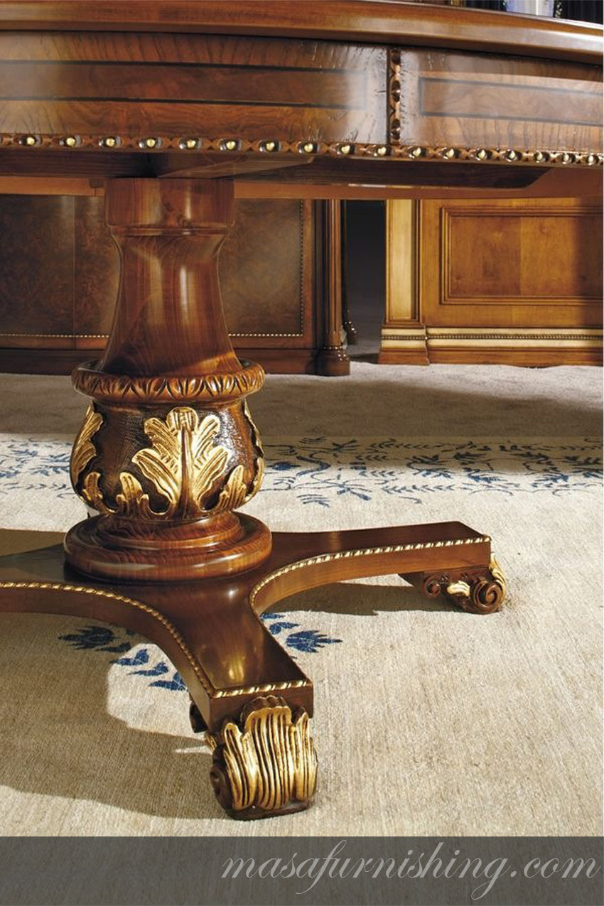 Classic Style Round Dining Table