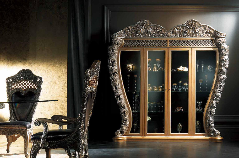 Italian Dining Table Set 