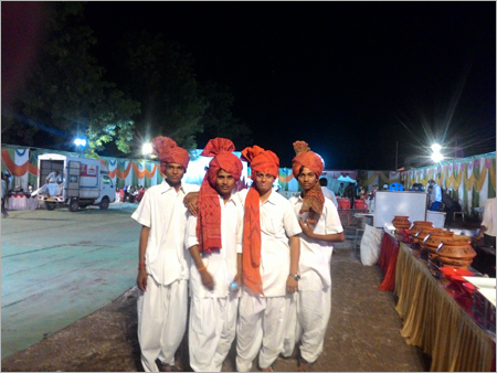 आउटडोर कैटरिंग सेवाएं