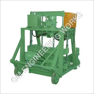 खोखले ब्लॉक बनाने की मशीन