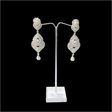 अमेरिकन डायमंड इयरिंग