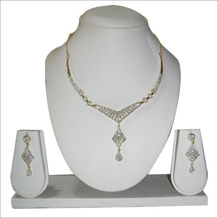 पोल्की हार सेट