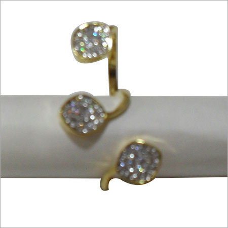 फैशन फिंगर रिंग