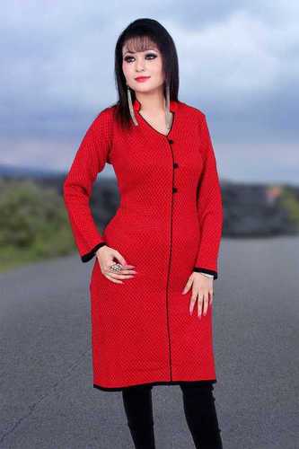 ब्रांडेड महिलाओं की कुर्तियाँ