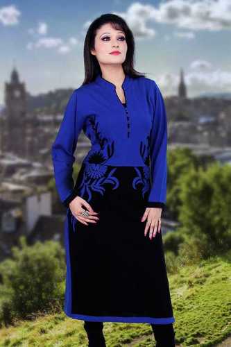 महिलाओं के कुर्तियाँ