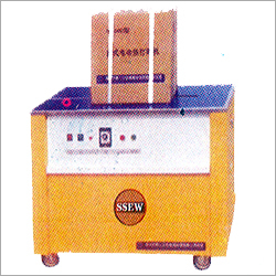 स्ट्रापिंग मशीन