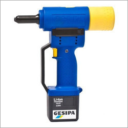 ब्लाइंड रिवेट टूल