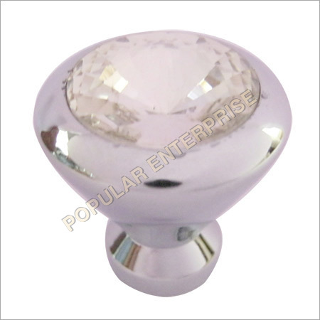 दरवाजे के गोल नॉब्स