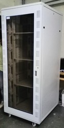 42U सर्वर रैक 800MM चौड़ाई x 1000 MM गहराई