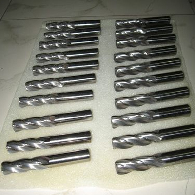 एचएसएस एंडमिल व्यास: 1-20 मिलीमीटर (मिमी)