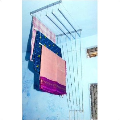 छत का कपड़ा लटकाने वाला