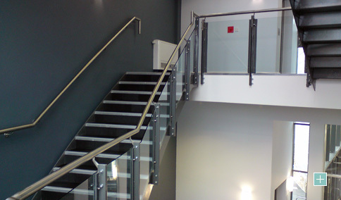 कांच के रेलिंग