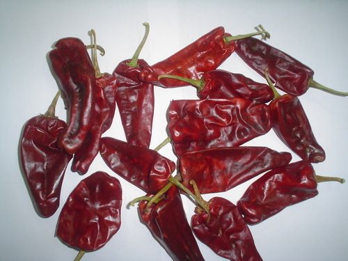 Dry Red Chillies With Stem