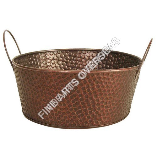 कॉपर डेकोरेटिव प्लांटर्स