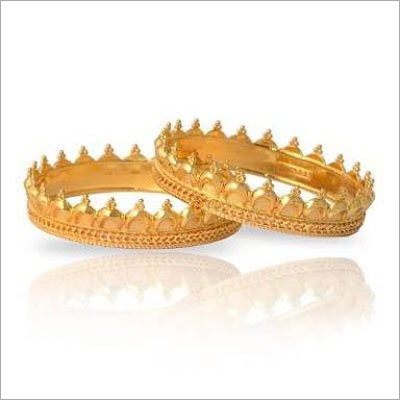 शुद्ध सोने की चूड़ियाँ