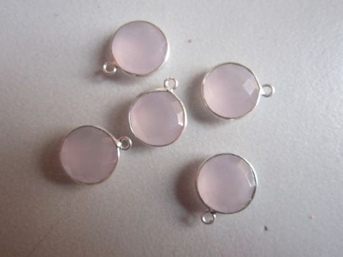 राउंड ब्रिलियंट कट रूबी