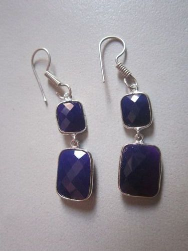 इयररिंग्स चैलेडोनी